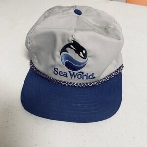 VINTAGE Sea World Hat Cap Snap Back Rope Speedway 90s blue embroidered